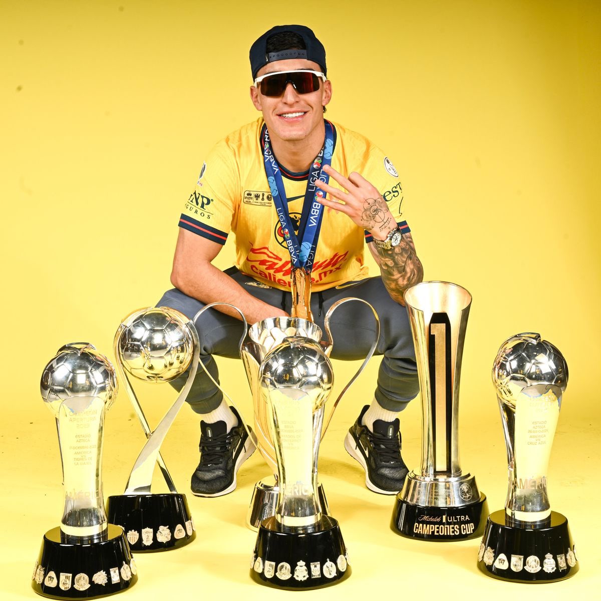 Línea Azulcrema 🦅 tweet media