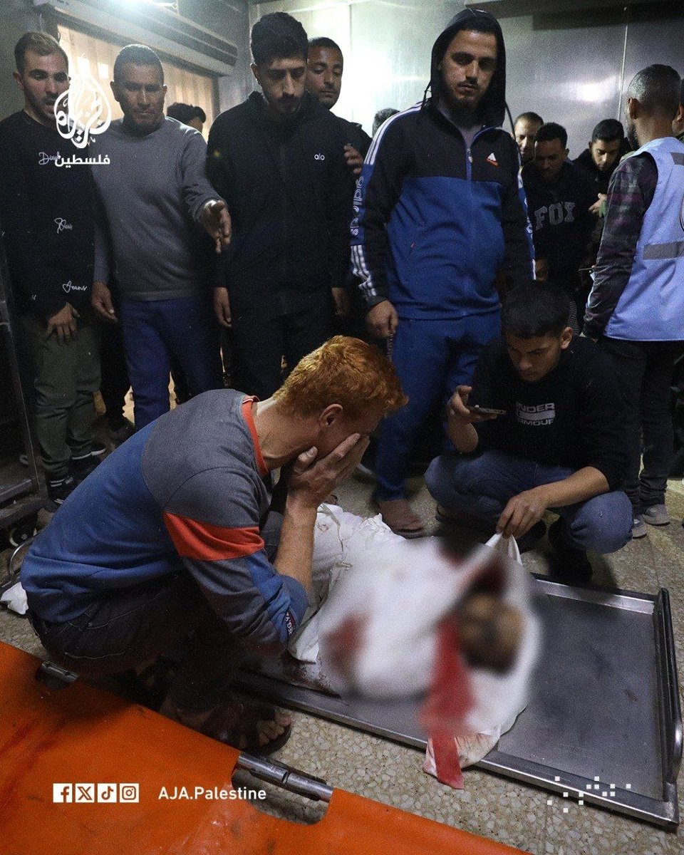 AnasAlSharif0's tweet photo. أسماء شهداء الاستهداف الأخير من الطيران المروحي على غرفة للأمن غرب مدينة غزة، وهم :

1 - الشهيد / أنور زهير أبو حصيرة
2 - الشهيد / حسن أسامة داود
3- الشهيد /محمد ياسين https://t.co/YCLKVlhYio