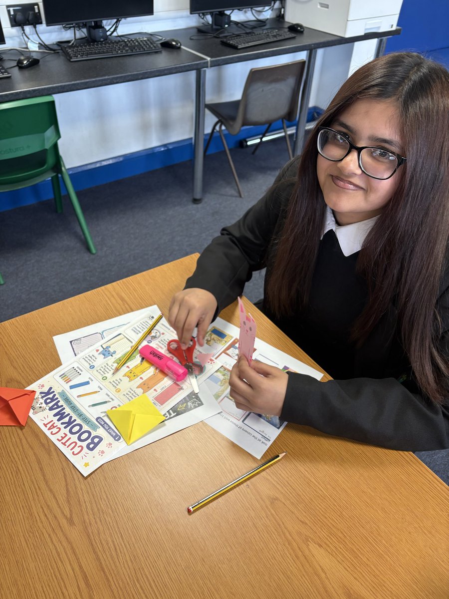 Holy Trinity Catholic School tweet media
