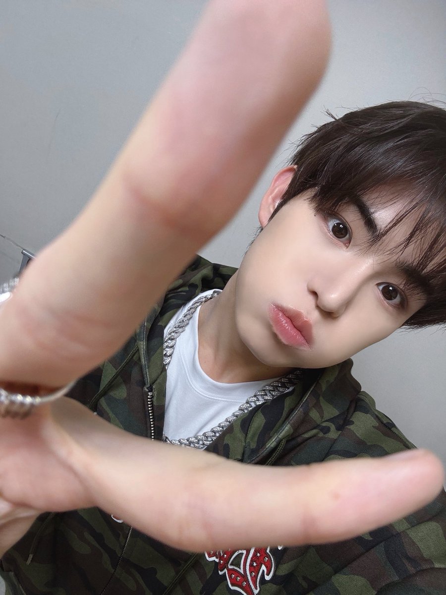 봉빵ʕ̢̣̣̣̣̩̩̩̩·͡˔·ོɁ̡̣̣̣̣̩̩̩̩✧ tweet media