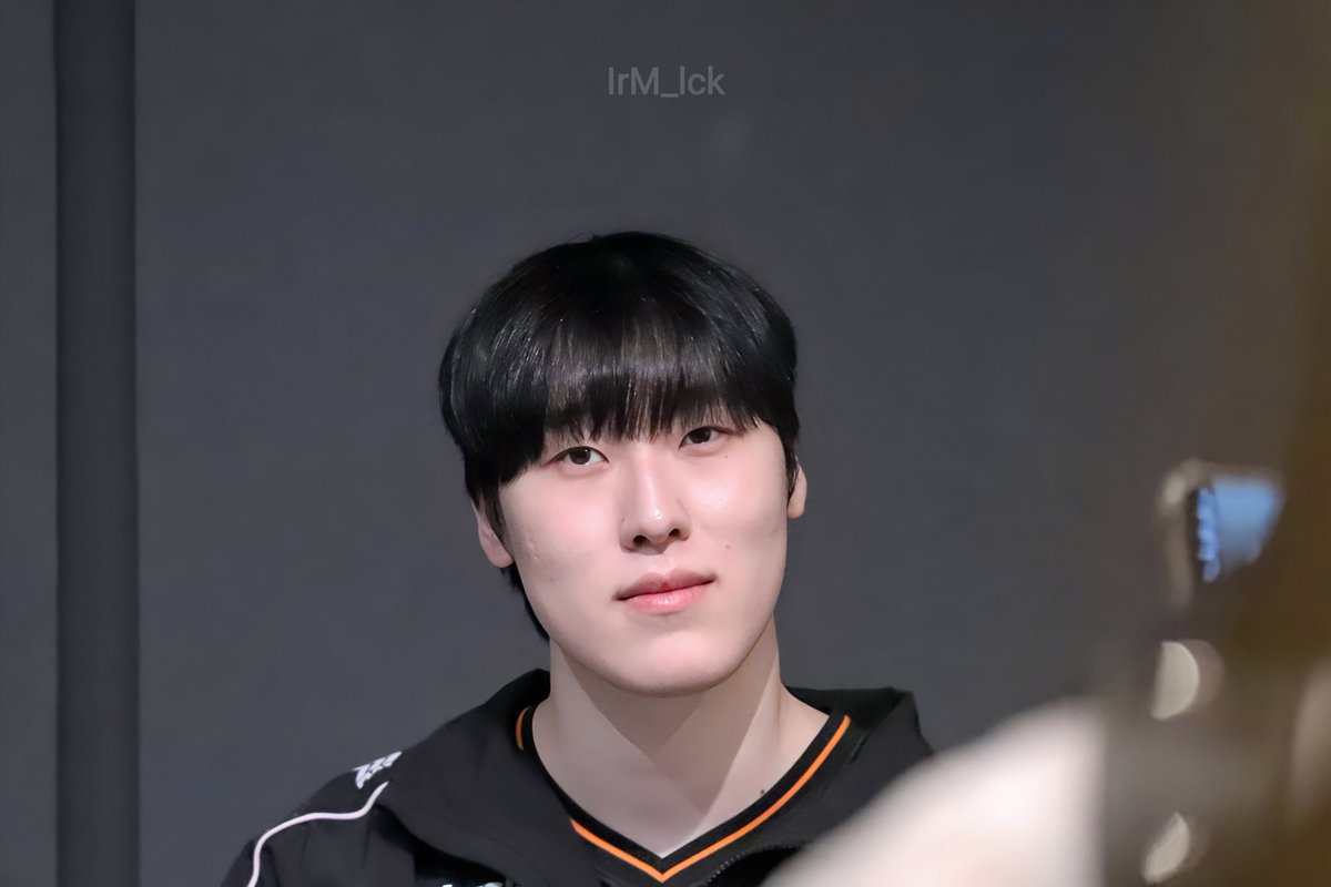 IrM_lck's tweet photo. 20260506 HLE - DNS
#제카 #김건우 #Zeka https://t.co/3EMSTEFrPn