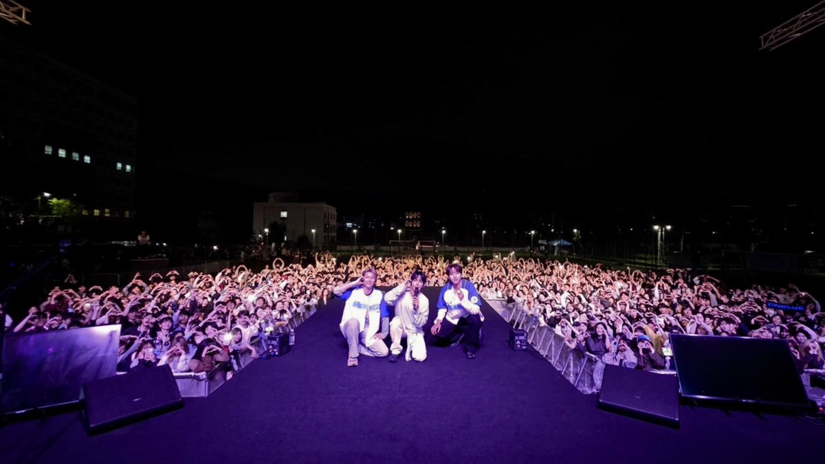[📸] 명지대학교 인문캠퍼스 2026 백마대동제 靑春:록

#CNBLUE #씨엔블루