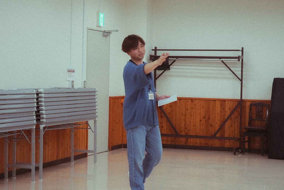 suzuki_stage's tweet photo. 道東世界演劇部U18
DAY1終了いたしました！

最初期メンバーは学校も学年も異なる北見市内の4名からスタート。
力強い仲間たちが講師を務めます。

ここからが道東学生演劇のリスタートです。
ともに演劇に取り組む仲間たちを募集しています！！

#道東世界 #道東世界演劇部U18
#道東演劇 https://t.co/mHVurUmNCl