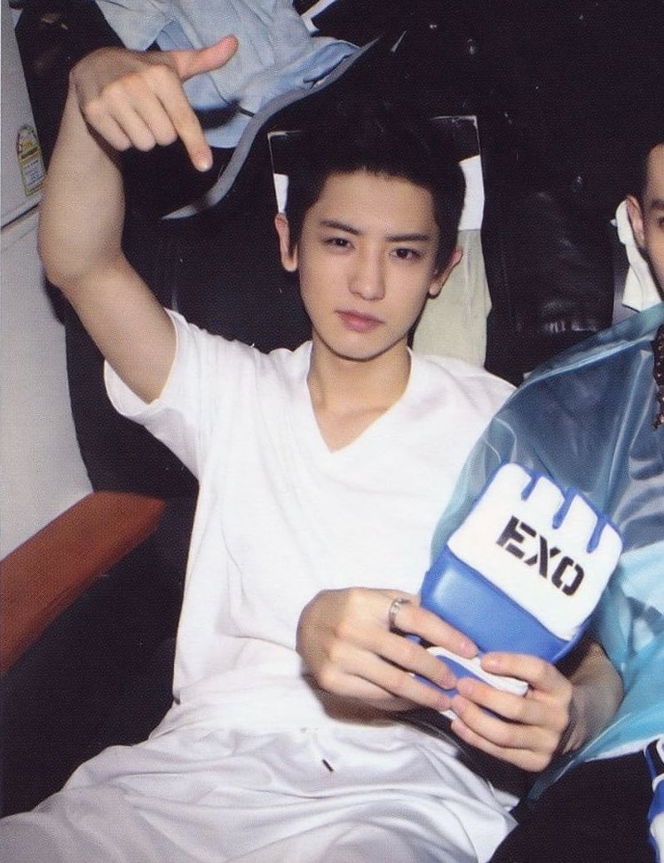 눈눈 tweet media