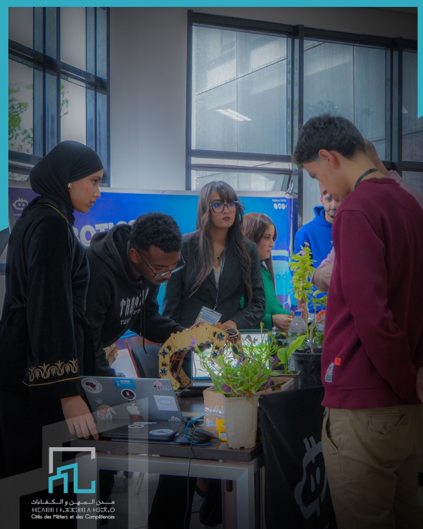 CMC_Officiel's tweet photo. La #CMC #Tamesna a pris part à la 3ᵉ édition du #SouthRoboticGathering (SRG), organisée du 26 au 28 mars 2026 à l’ENSA d’#Agadir, un événement de référence dédié à la robotique et à l’innovation technologique.
#OFPPT #formation_professionnelle #Robotics https://t.co/Wc8GN8Qnm1