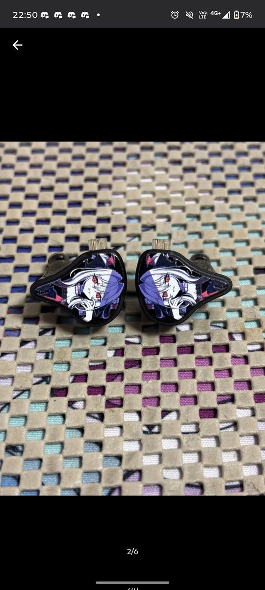 フォロワー2000人記念！
イヤホンプレゼント企画！！！

CVJ Vivian 2次元版 3.5mm（未開封新品）を1名様にプレゼント❗️

参加条件は、
フォロー，リポスト，いいねです！
気軽にご参加ください😀

※3枚目の画像は中身の参考用の私物の写真です。プレゼントさせていただくのは未開封新品になります。