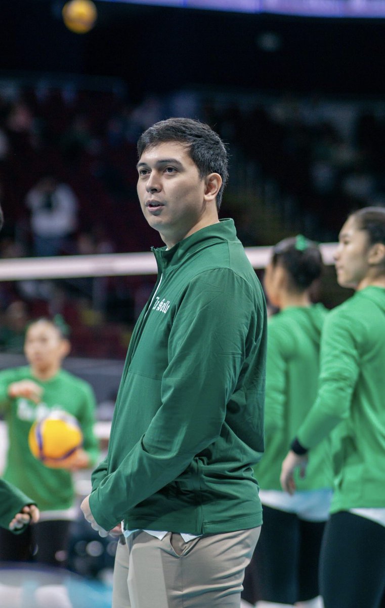 tm cha and coach gian ✨🍀

📸 | cioaround