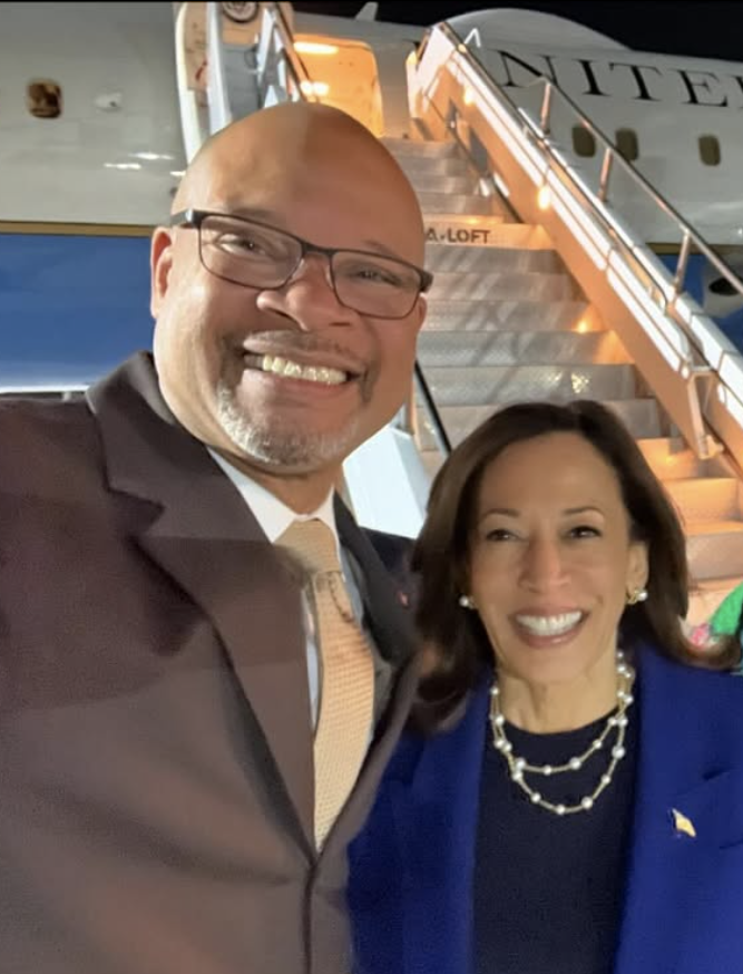 BetterNevadaPAC's tweet photo. The day is finally here! @AaronDFordNV's biggest supporter Kamala Harris is in Las Vegas for a luncheon fundraiser.

For years, Ford has been one of her biggest fans, blowing off his day job to campaign for her across the country and chasing after her for photo-ops, all while ignoring the costly agenda she and Joe Biden imposed on Nevada families.

We know Ford is excited to follow in her footsteps: losing Nevada.

#NVleg #NVgov