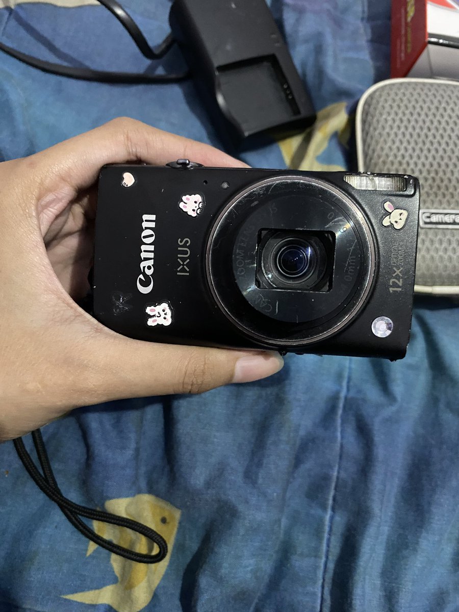 bloodyh4il's tweet photo. wts digicam canon ixus 285 hs

no minus fungsi aman semua
cuma minus body aja lecet lecet

bisa oren (+admin)/manual (freeongkir se indonesia)

hasil foto bisa cek thread 

harga di https://t.co/oaHe9TD4jL (di market place masih 4-5jt an)

t. wtb kamera jual https://t.co/mhoOHlKgTl