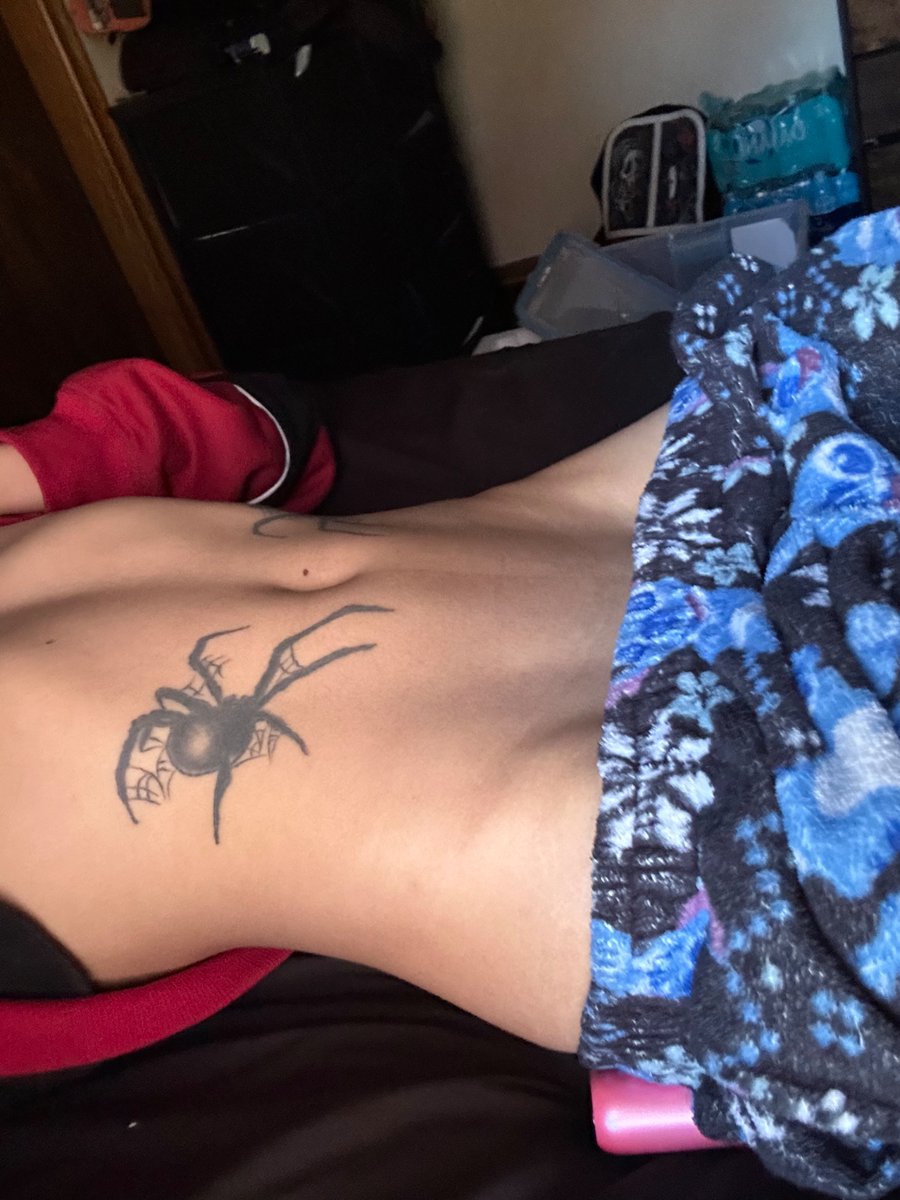 Jack_kai2's tweet photo. Lwk I wanna get more tatt under my spider tattoo https://t.co/2eOlatwNGr