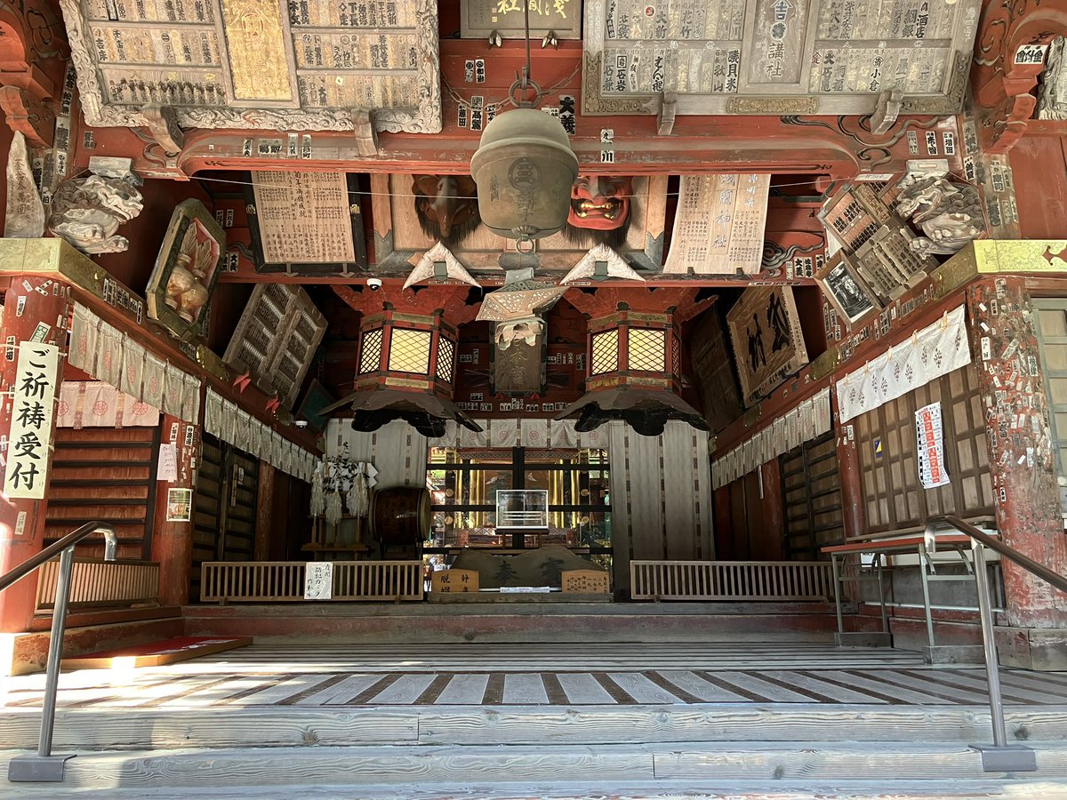 cycle_chiryoin's tweet photo. 北口浅間神社

2年ぶりの参拝
相変わらず木々や鳥居のスケールの大きさがたま��ない

いつも厳しめのここの神様が、今日はなんとなく穏やかに感じた https://t.co/nj2kH2HjRP