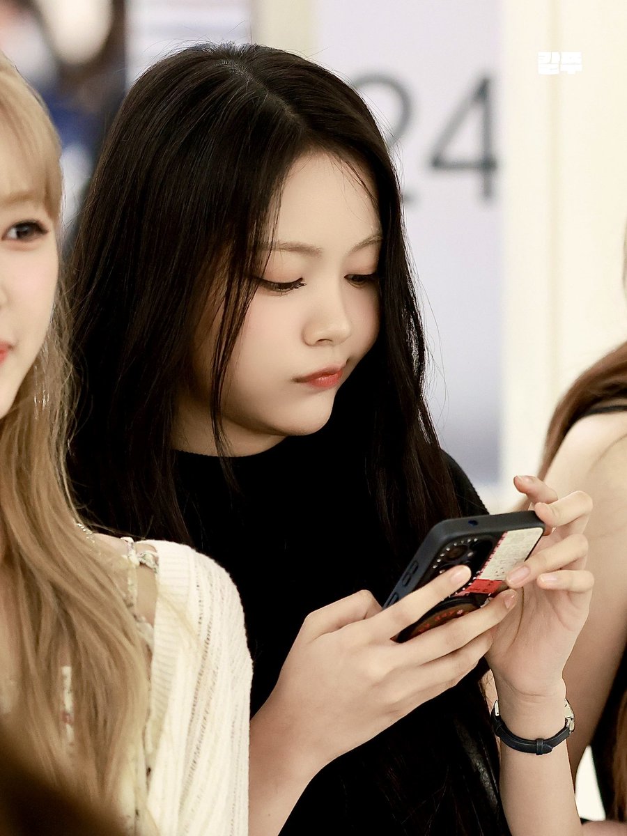 칼쭈 tweet media