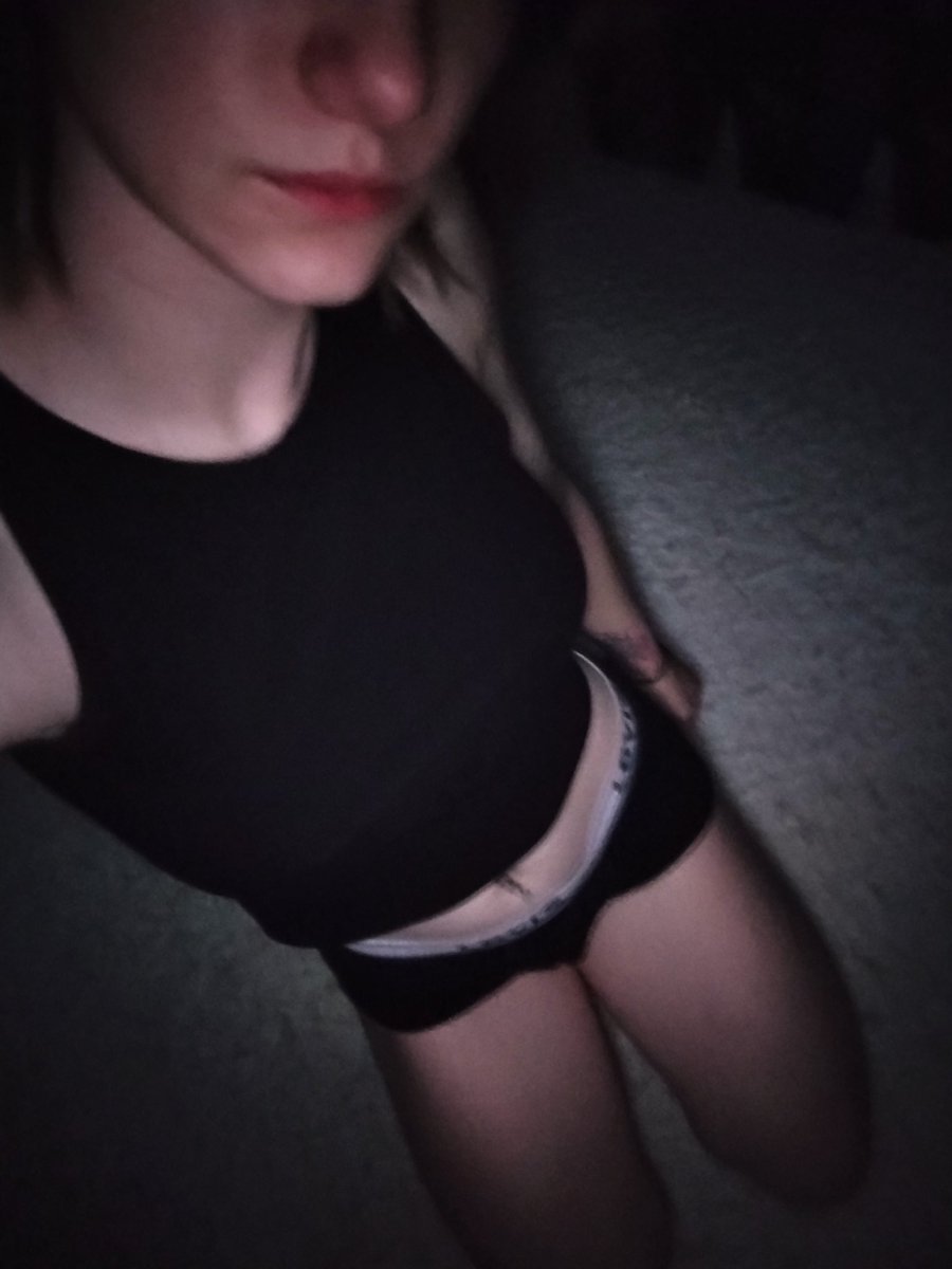 yenalive's tweet photo. my late night activity~

#nsfw #nsfwtwt #horny #goon #gooner #goonette #gooning https://t.co/FRYHhcZLP4