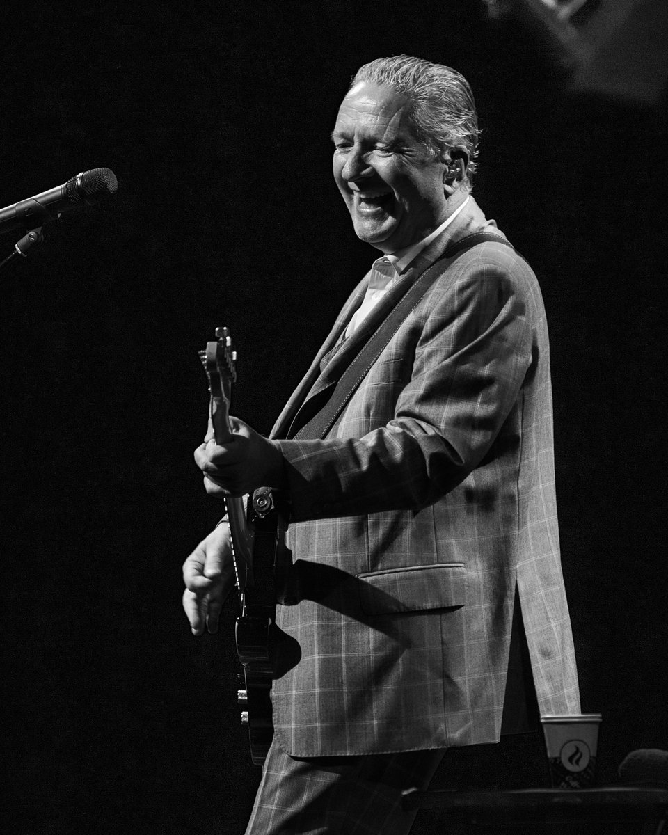 Glenn Tilbrook tweet media