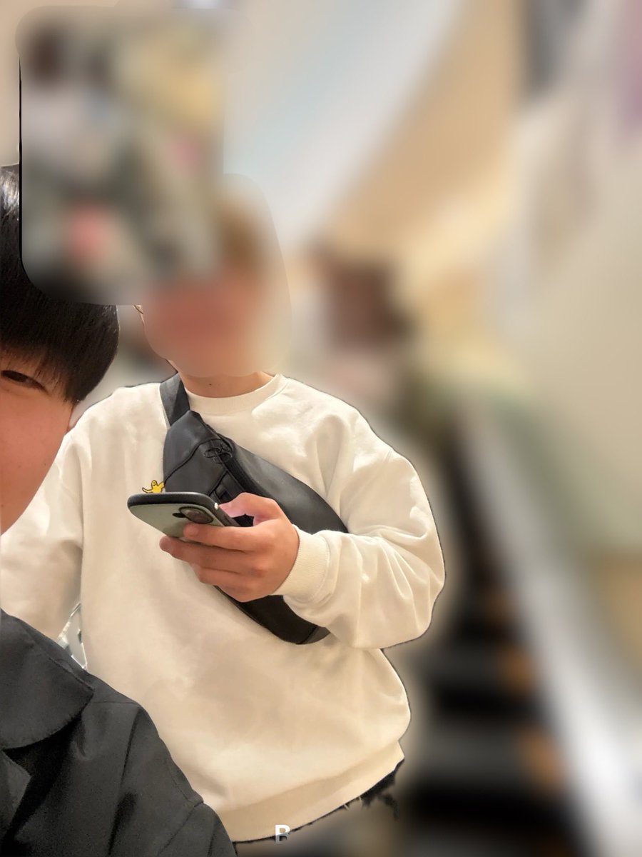 ま tweet media