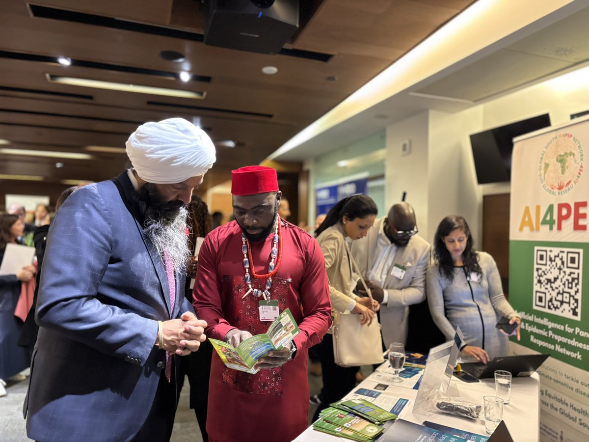 randeepssarai's tweet photo. Des innovateurs canadiens relèvent chaque jour des défis mondiaux en santé. Merci à @ResultsCda et à @CEPIvaccines de nous avoir réunis pour rencontrer les chercheurs et scientifiques qui font avancer ce travail. Ensemble, nous bâtissons un avenir plus sain et plus résilient. https://t.co/VLO5bYMNkx