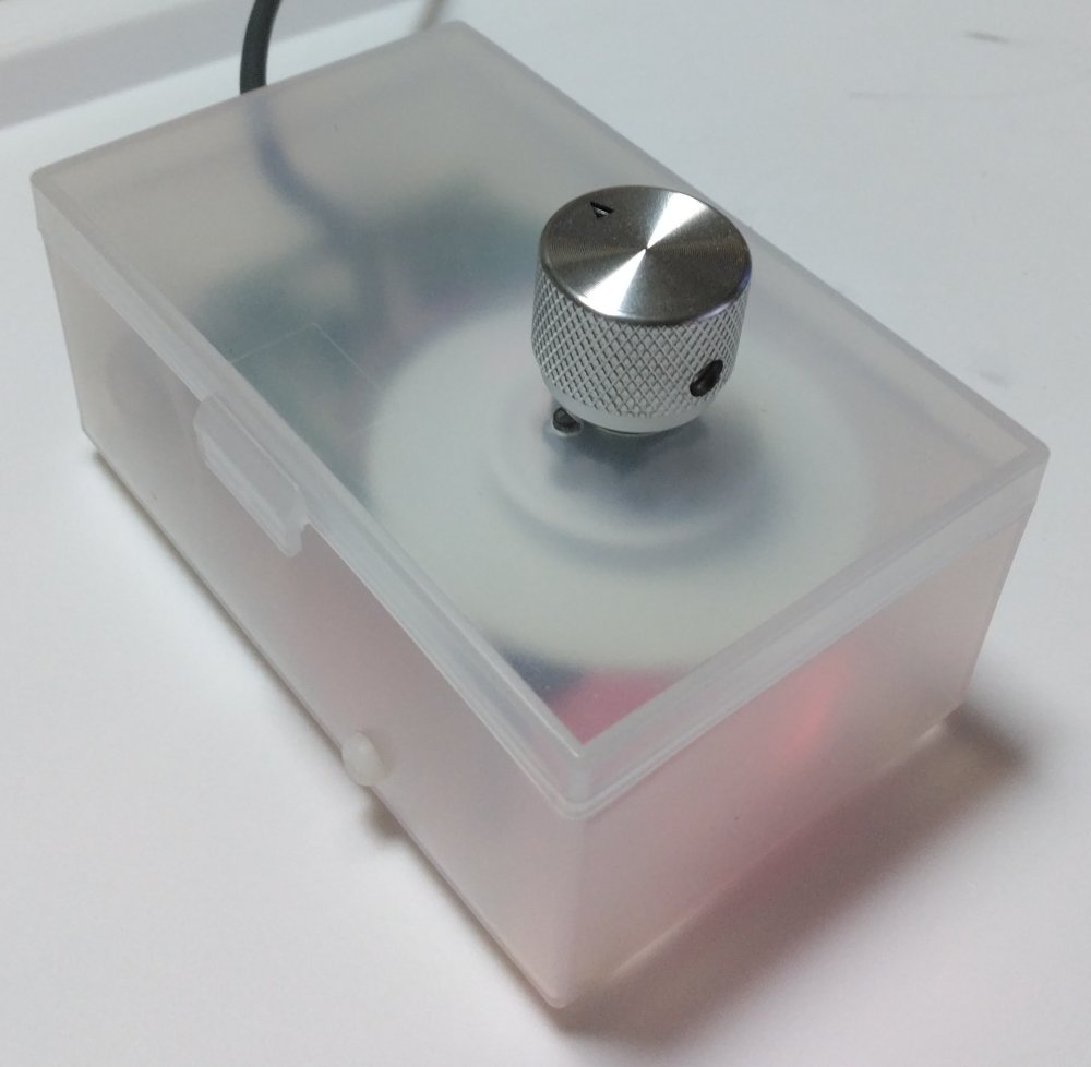 Zimmad_DOMdev's tweet photo. >RP アケアカアルカノイドスペシャル
生放送見ながら買いましたよ。問題無く自作パドルで動作しております。
アーカイバーで気になったお話：
・はたのさんの「どう？」からDOH。
・製作期間は6人で1ヵ月半、音楽は3日間。
・お披露目は昭和61年6月11日、稼働日は7月7日。9月には既にコピー基板が😓 https://t.co/OSCygA7eKc