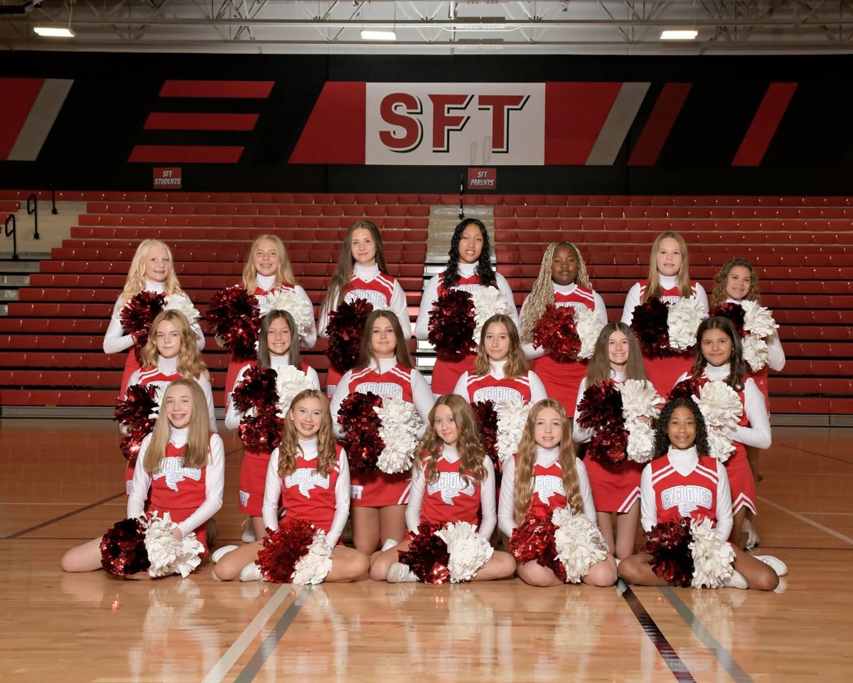 SftStorm's tweet photo. Couldn't do this show without the AMAZING SFT Cheerleaders!! They had so much excitement and power to our show! Come check out their superb performances Saturday night at 6:00!! 
https://t.co/8C3PPMr5Ci https://t.co/B6BdmpCw0d