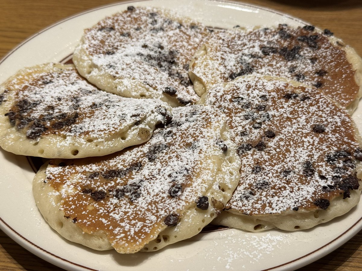 ららぽにできたエッグスンシングスで、映えない方のパンケーキを食べました🥞