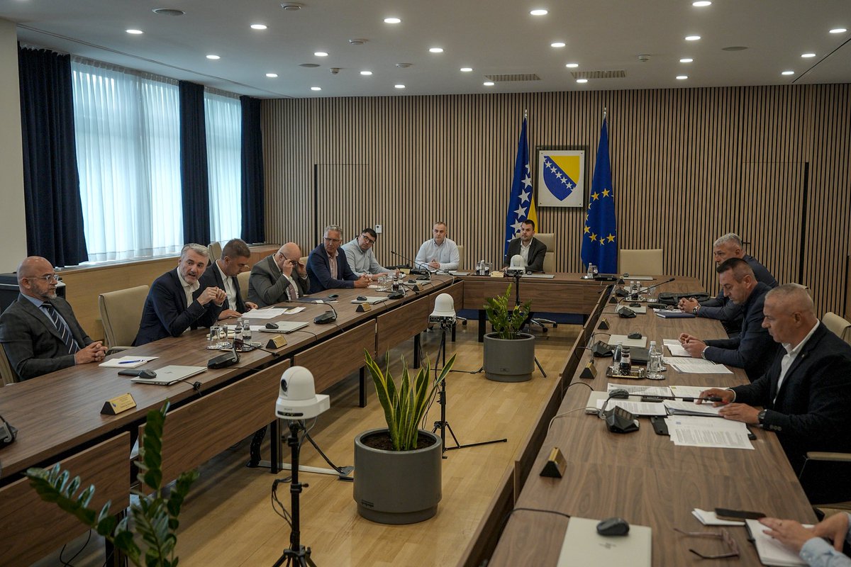 Ministarstvo komunikacija i prometa BiH tweet media