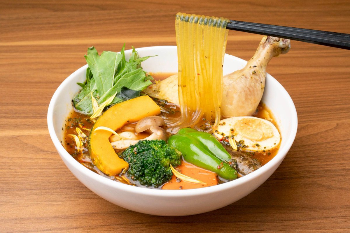 m0usaaa1's tweet photo. 渋谷発！薬膳とスパイスと野菜をふんだんに使った次世代の麻辣湯を食べてほしい！

確実に全員沼ると思う！

そして完全なる映え空間です。

その名も
【SHIBUYA SPICE -薬膳楽園-】 https://t.co/TPZ5AY1abe