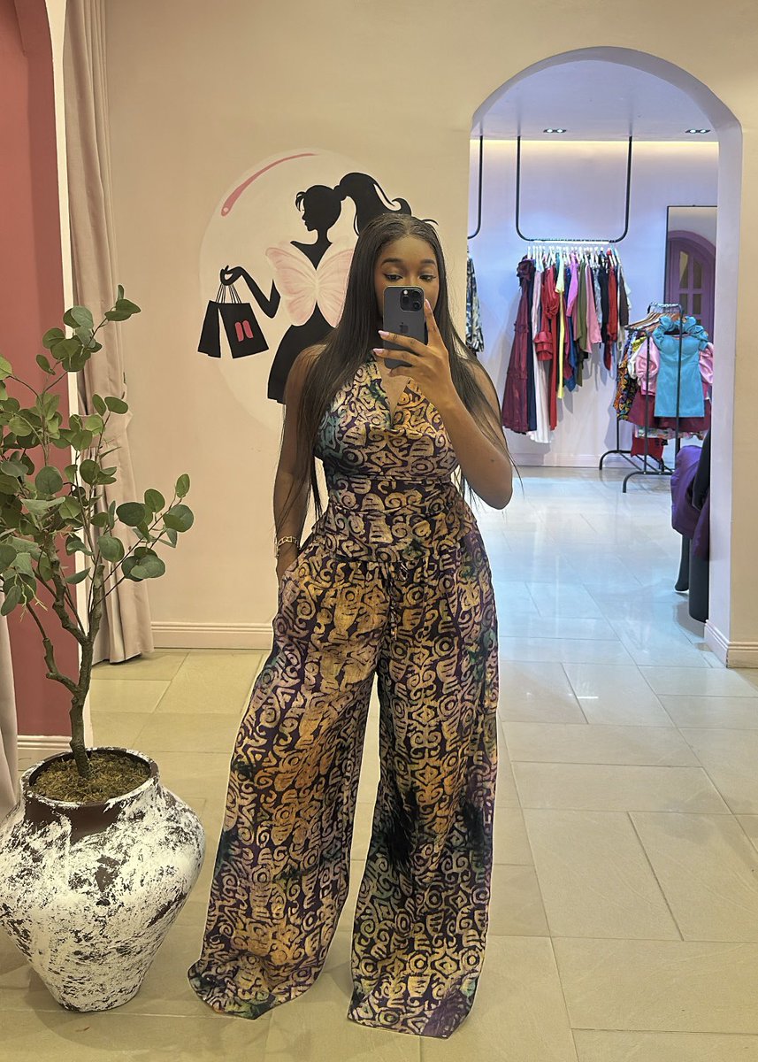 Mora.co 👗 tweet media