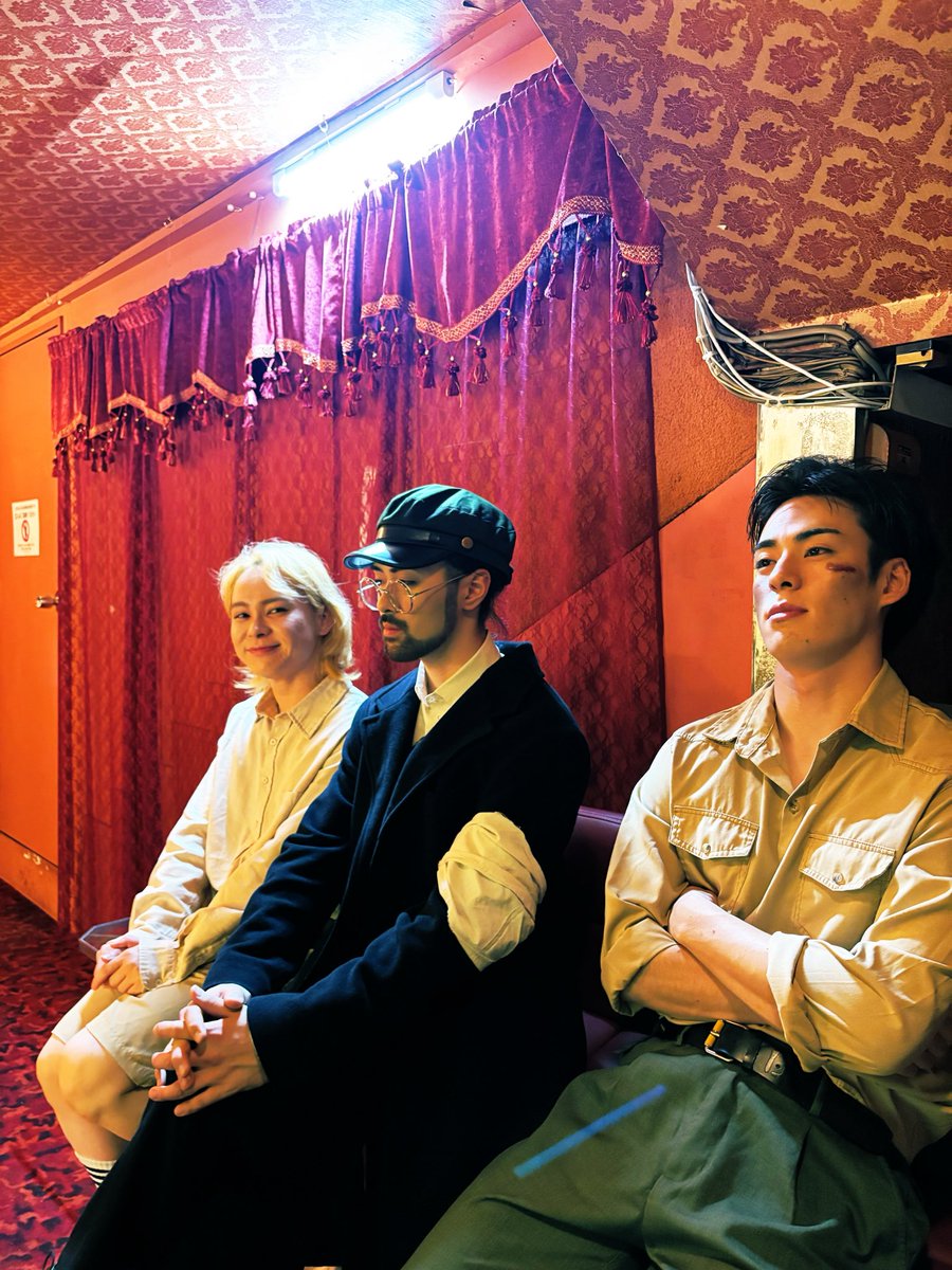 【トランク・イン・シアター『#落鳥賛歌』】
進駐軍楽しかったなぁ〜！
違う俳優さんと演じるってのはこんなにも感じるものが違うんやって、マジで学びやったなぁ〜〜〜！