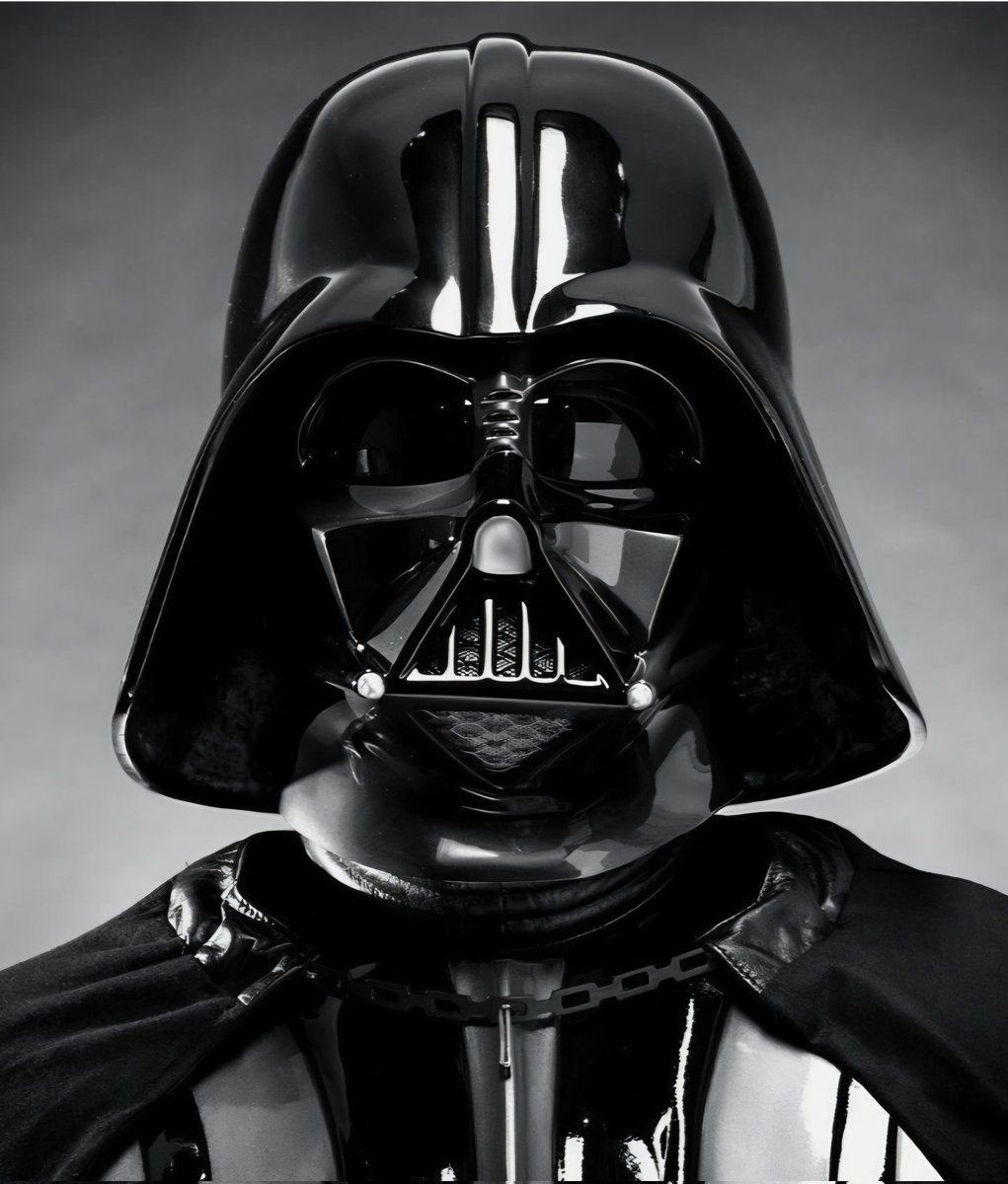 DumfordDavid's tweet image. The apple doesn't fall far from the tree! Mark Hamill is on the dark side!