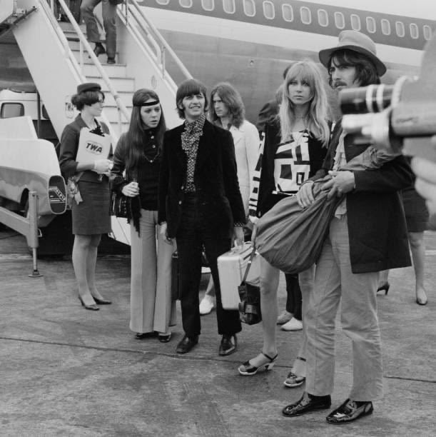pattie boyd thinker 💭 tweet media