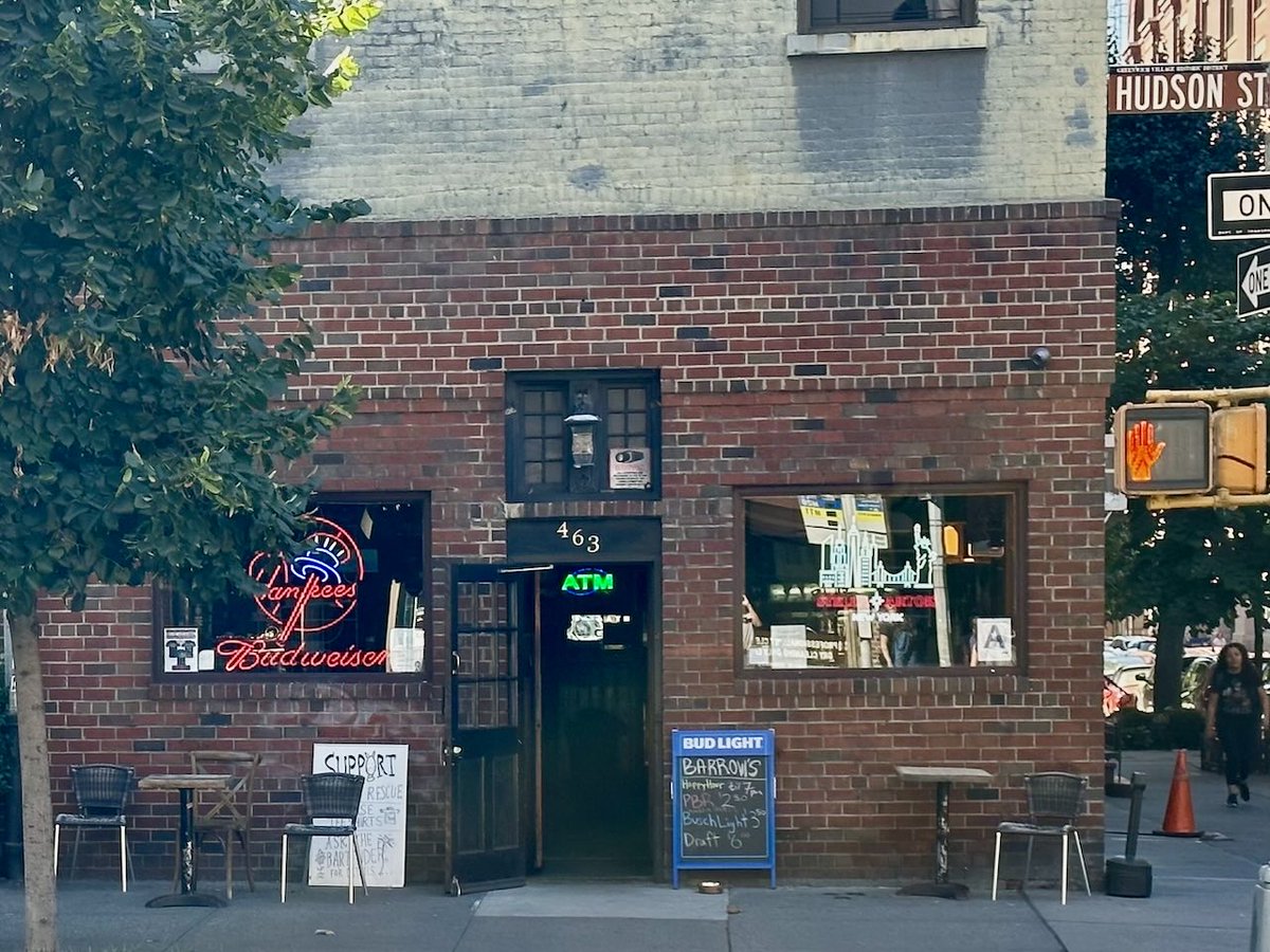 Barrow’s pub, west village