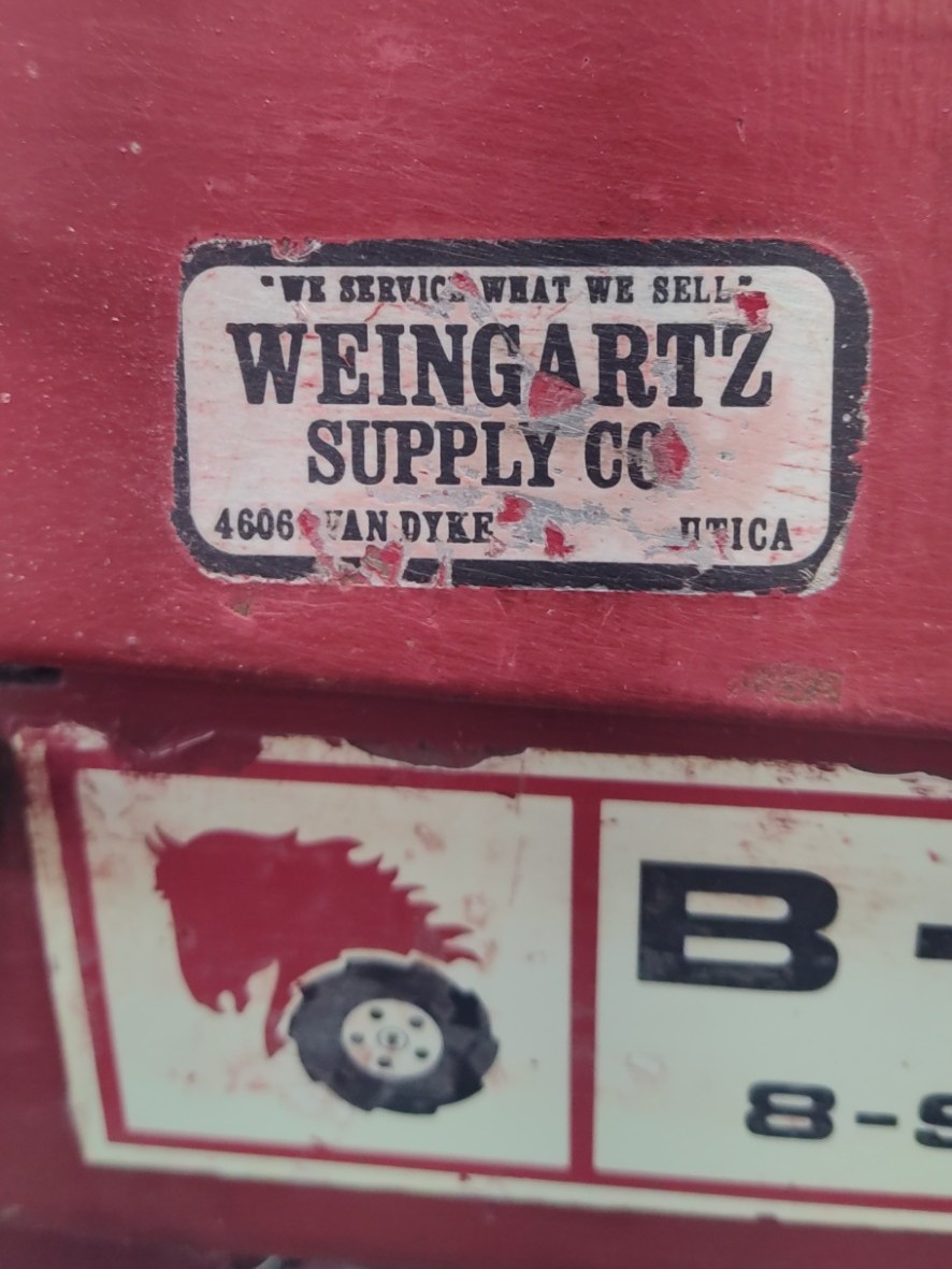 Weingartz's tweet photo. #TBT 

A customer recently uncovered this vintage Weingartz sticker on a 1977 Wheel Horse B-100. After nearly 50 years, a little tune-up was all it took to get it running again 💪

Thanks for sharing this awesome piece of history with us!

#ThrowbackThursday #Weingartz https://t.co/7pIGlKKdkK