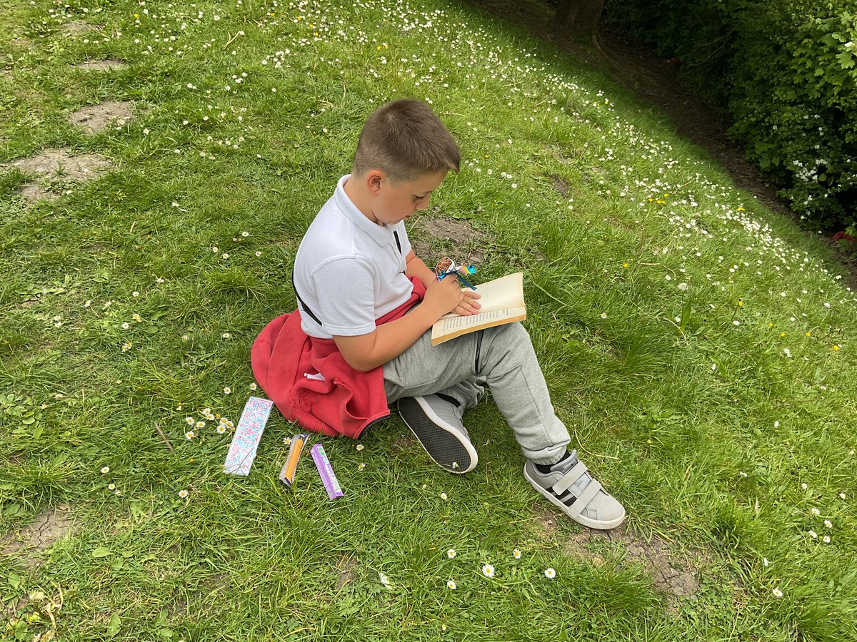 NantYParcSchool's tweet photo. Books, friends, and snacks — what more do you need after a long school day? 😌📚 Children enjoyed relaxing in Book and Chill After‑School Club today. https://t.co/l8obxamZfj