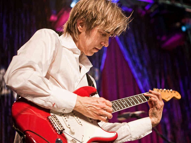 skyline323335's tweet photo. ローズ指板のDakota RedのEJモデル欲しい https://t.co/4Qcq8GLkPO