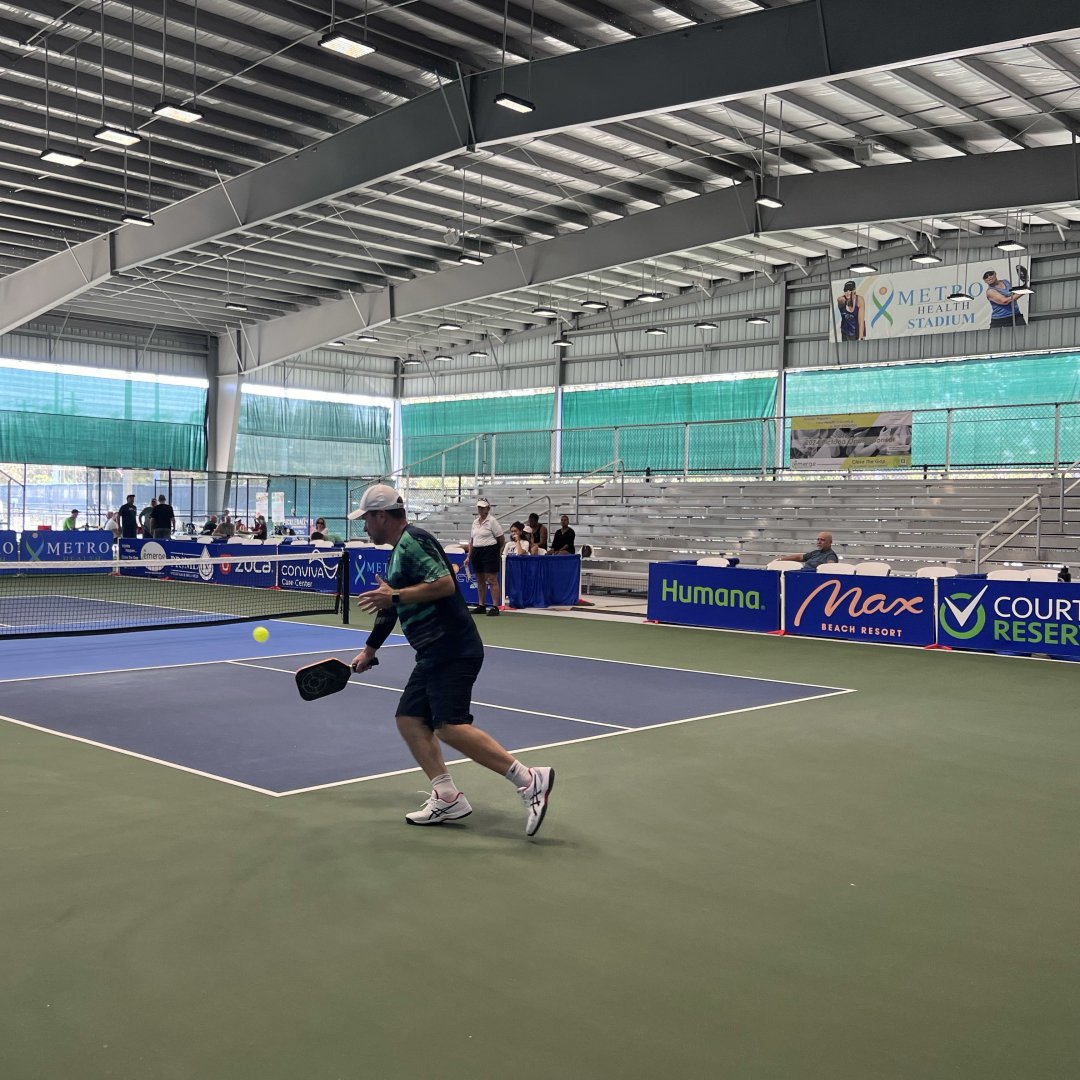 SportsInDB's tweet photo. 🏓 The MetroHealth Super Seniors Pickleball Tournament at Pictona of Holly Hill on May 8-10 is serving up three days of exciting doubles action featuring men’s, women’s, and mixed play across multiple age divisions (50+).
📱 Learn more: https://t.co/CuNGW2BZBz
#SportsDaytonaBeach https://t.co/M03cGiiLe0