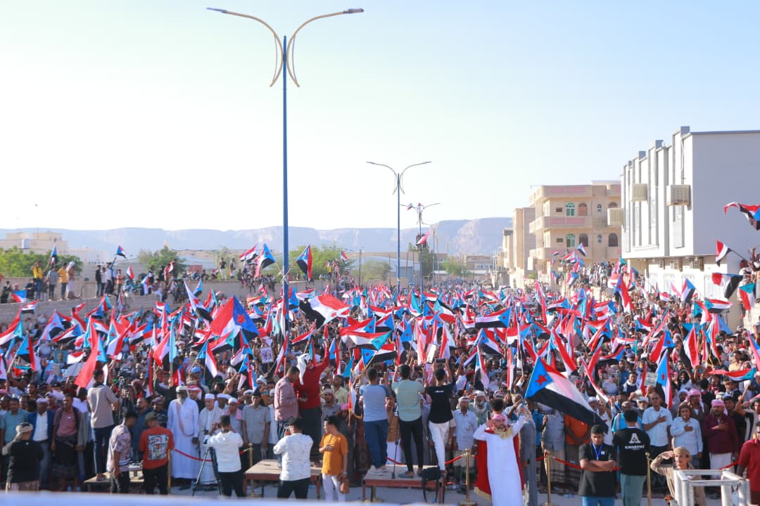شـبـاب الغـضـب بوادي و صحراء حـضـرمـوت tweet media