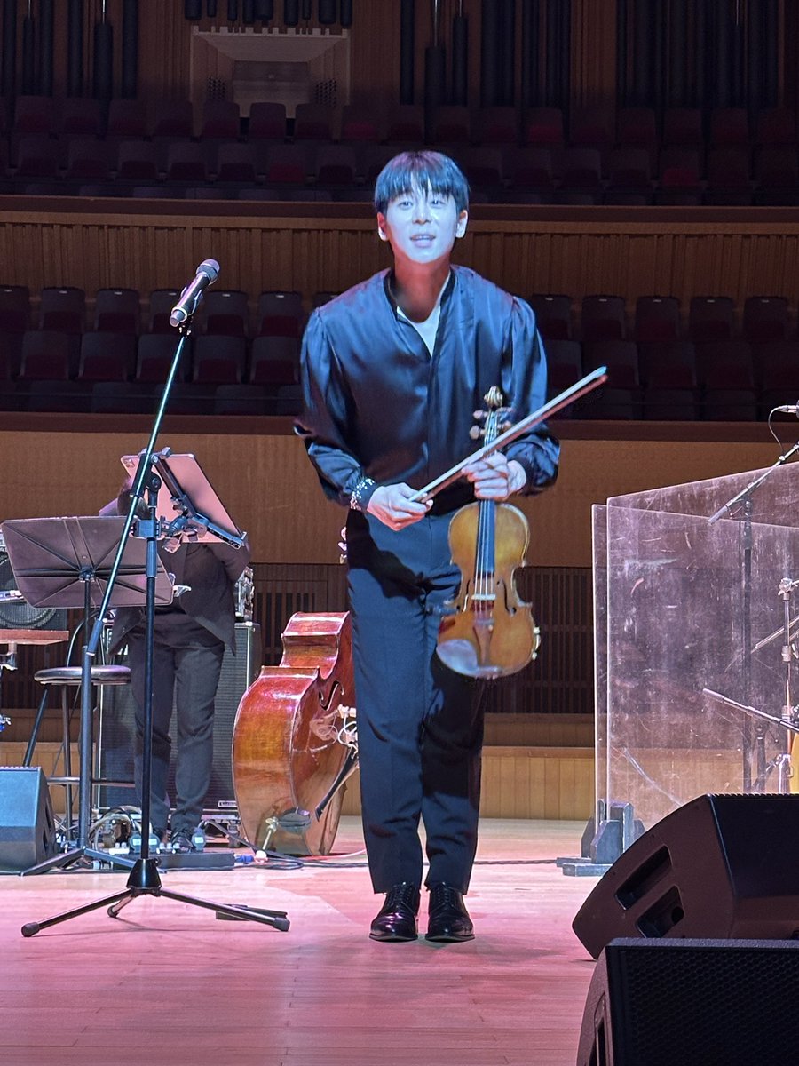 ☆*:.｡.hyun.｡.:*☆ tweet media