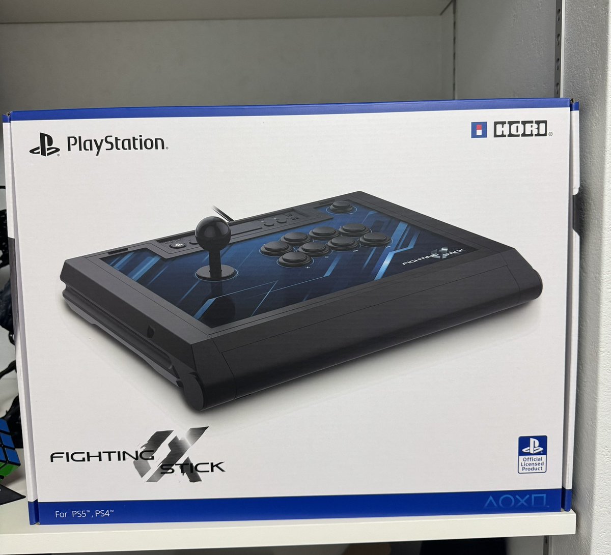 MustaLea's tweet photo. my new gear…
ボタン増設とレバーを三和に変えて、これからもスト6頑張るぞい https://t.co/P2lqu0pCwu
