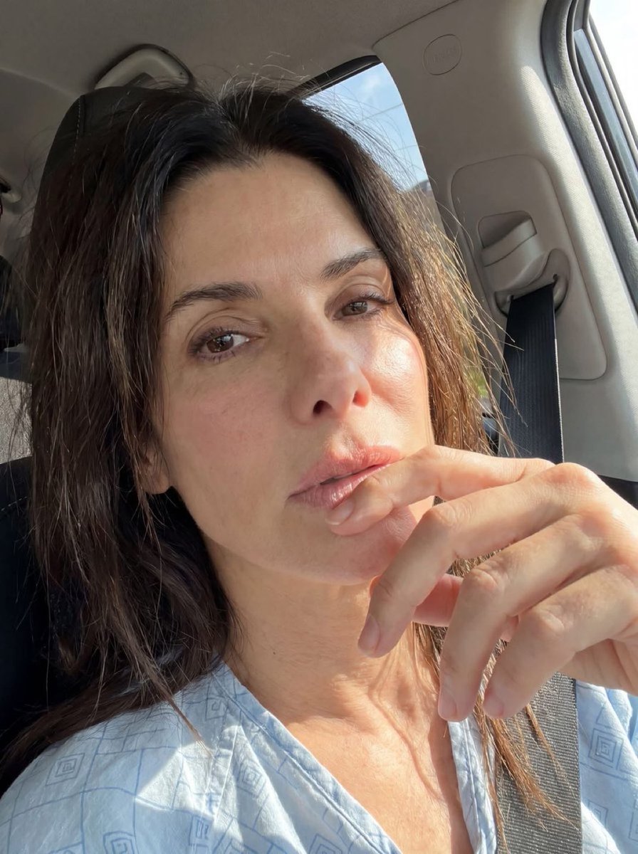 Sandra Bullock Fans Page tweet media
