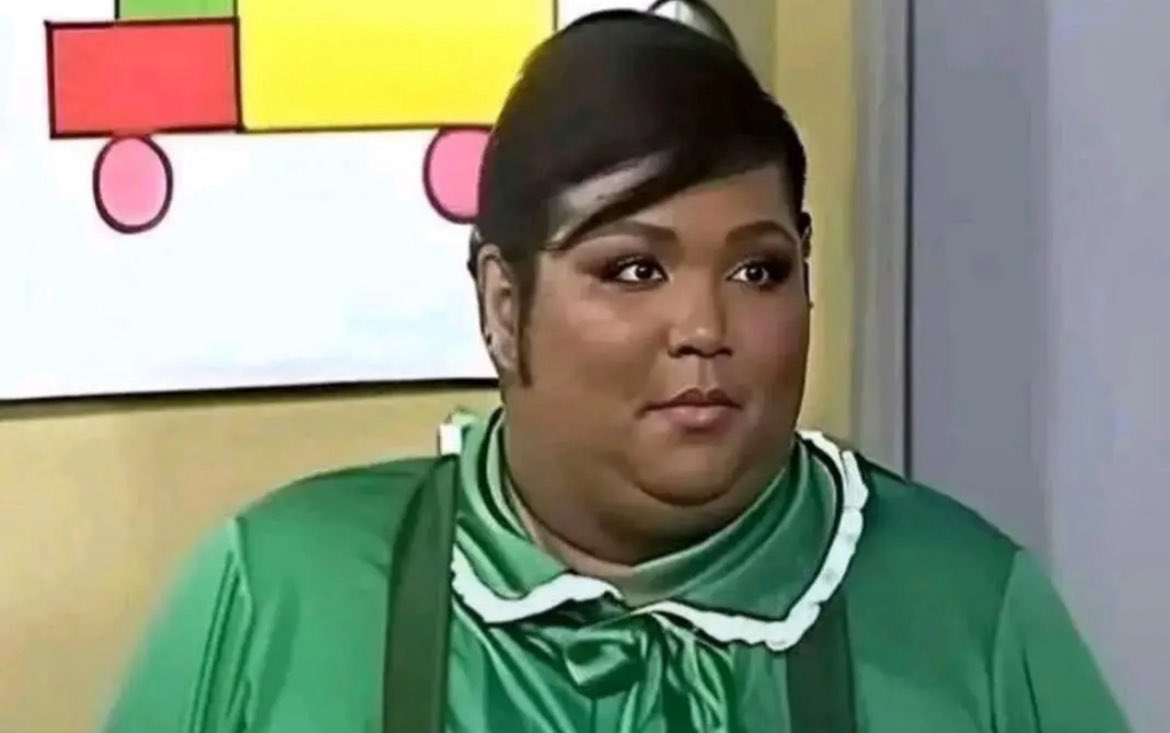 El covid-19 viendo como otras perras intentan e intentan imitarla cada año pero simplemente no les da para ser pandemicas 💋