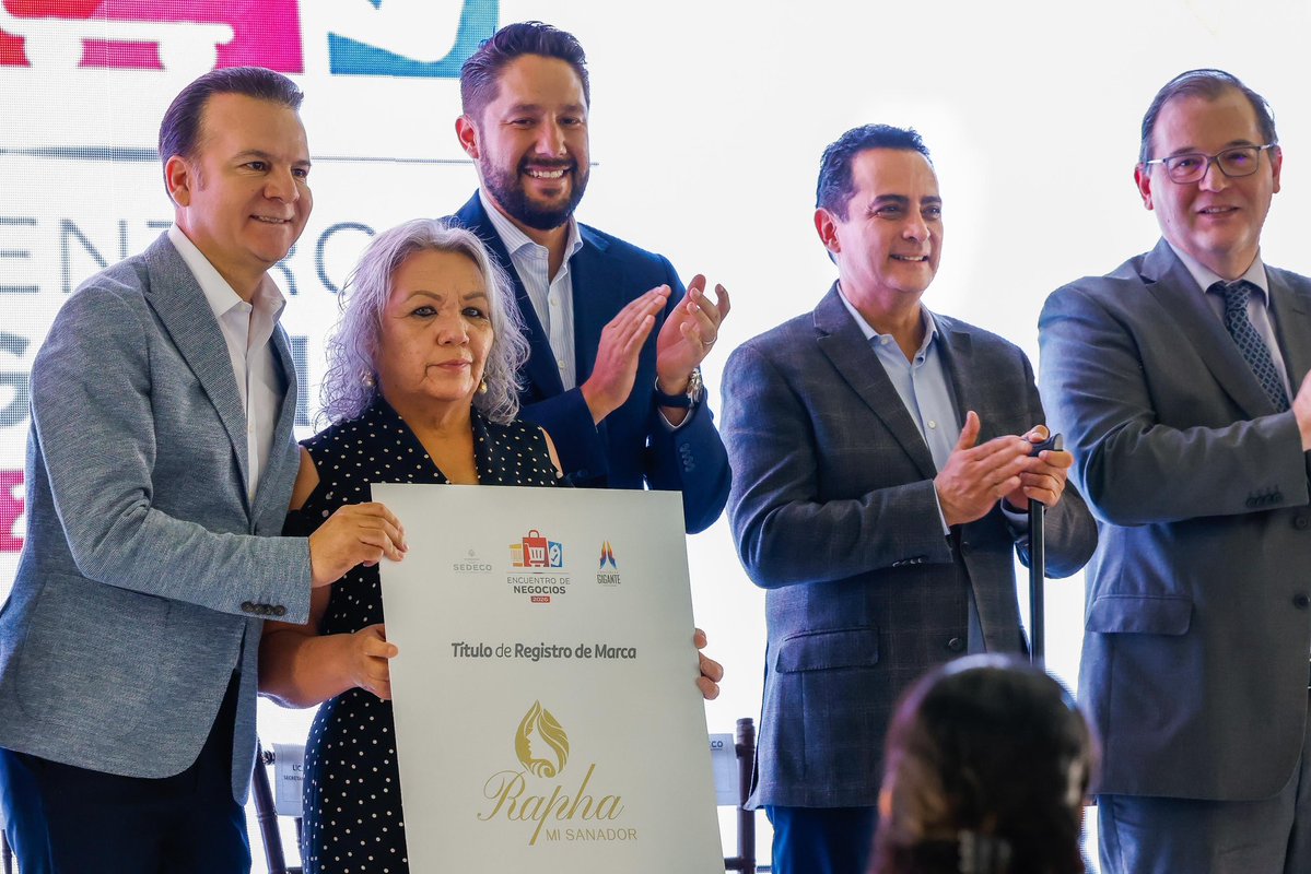 Toño Ochoa tweet media