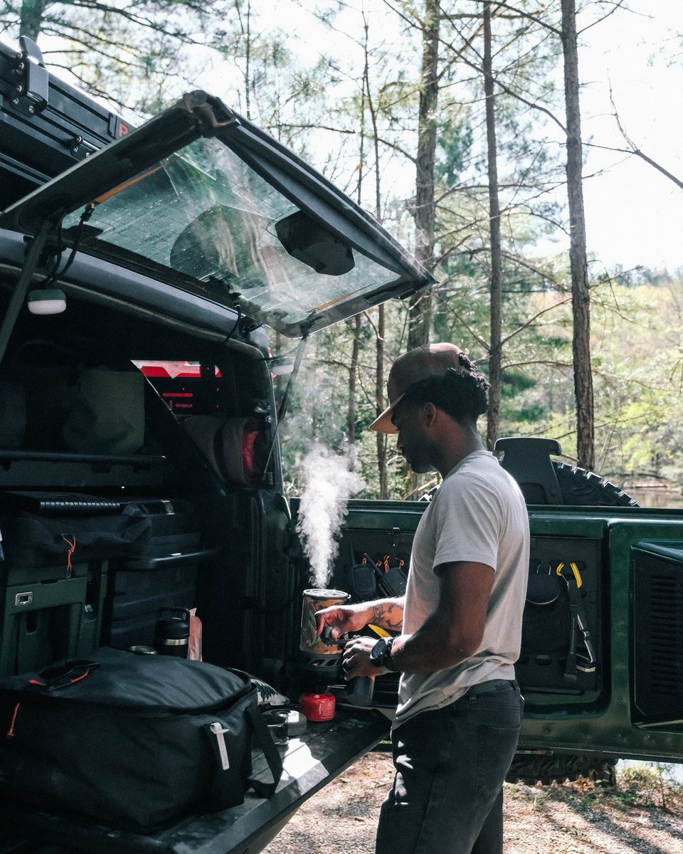 PoageFord's tweet photo. Bronco Ambassador Caziah Franklin loves a little downtime with his Bronco Black Diamond® SUV. Ford Accessories like the Molle Grate System for Swing Gate and the Slide-Out Tailgate just make life easier out there. https://t.co/BUQdFb5q7L