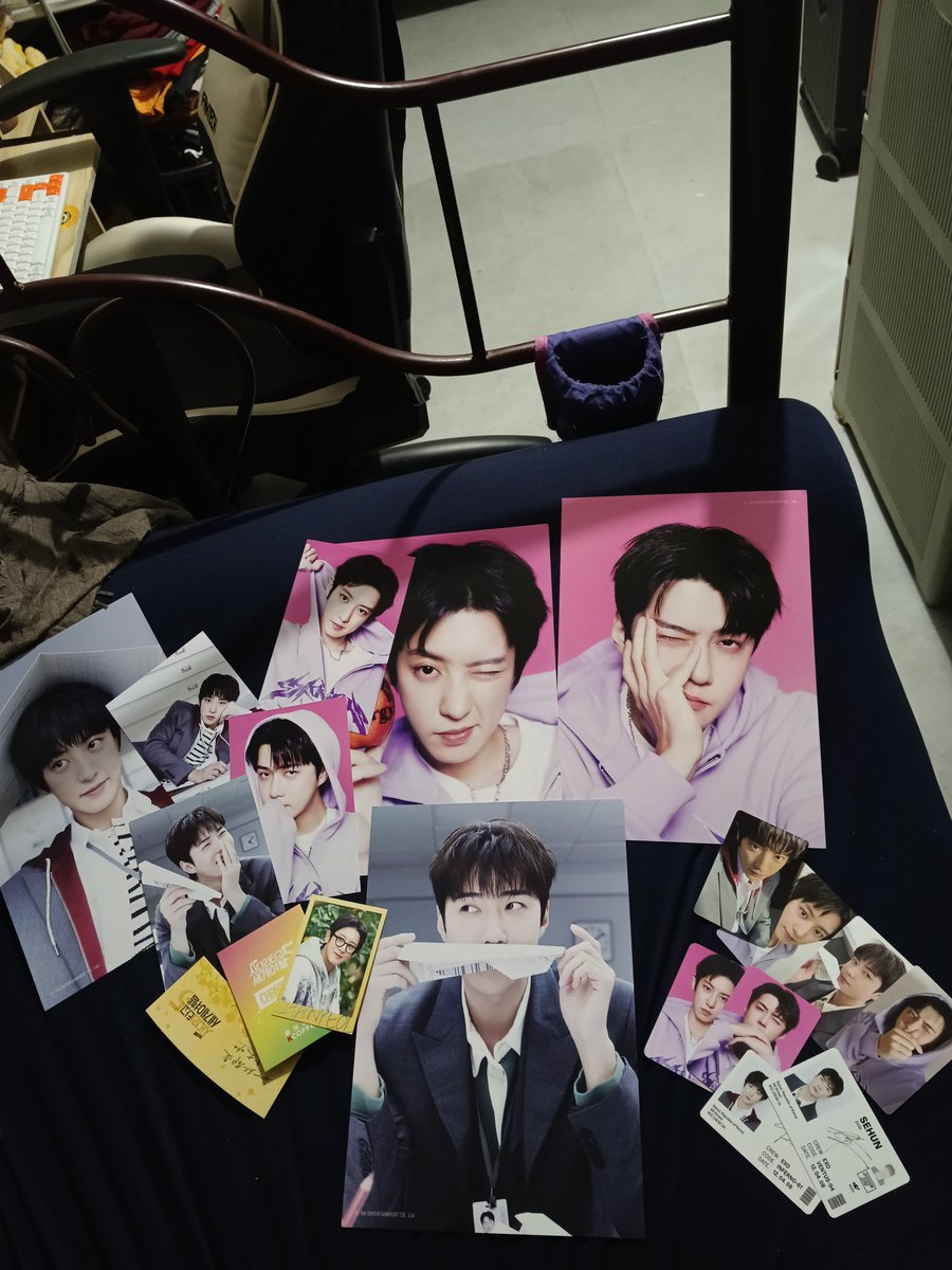 brasoniloey's tweet photo. YES MY SECHAN EXO SEASON GREETING 2026 AND EXO X KFC COFFEE COLLAB CHANYEOL  ARE HOME🍒🐥🧡

THANK YOU SO MUCH @shopninefour2 https://t.co/vBwQ07Xj2a