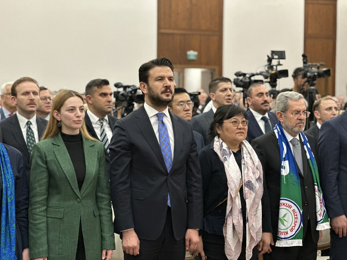 kurtcancelebi's tweet photo. Rize Dernekler Federasyonu (RİDEF) tarafından şehrimizde düzenlenen Rize Günleri programındaydık.

Karadeniz’in eşsiz kültürünü, samimiyetini ve muhabbetini Ankara’da yaşatan bu güzel organizasyonda emeği geçen herkese teşekkür ediyorum. https://t.co/Thyvc3Y6vB