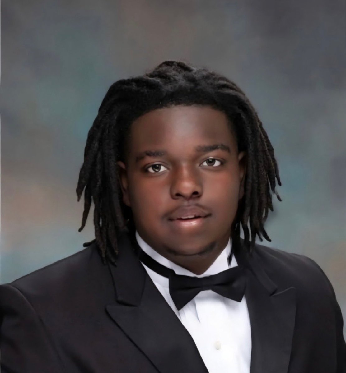 JCMCougars's tweet photo. Exciting news for #ClassOf2026’s Braylon Hennings! He will be starting a paid internship with Jackson Energy Authority in a few weeks. Congrats!! 🎉💚💛 @RamonicaD @ap_baker1 @JMCSchools https://t.co/dOs4aBNG0c