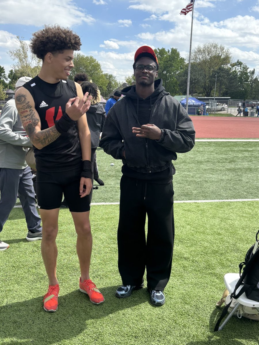 TrackWestside's tweet photo. Mo Purify wins Boys Long Jump with a school record leap of 24’7 on first attempt! Beats J.Lloyd’s school record of 24’2. #rollside #OWestsideTF https://t.co/KlUraKP3AS
