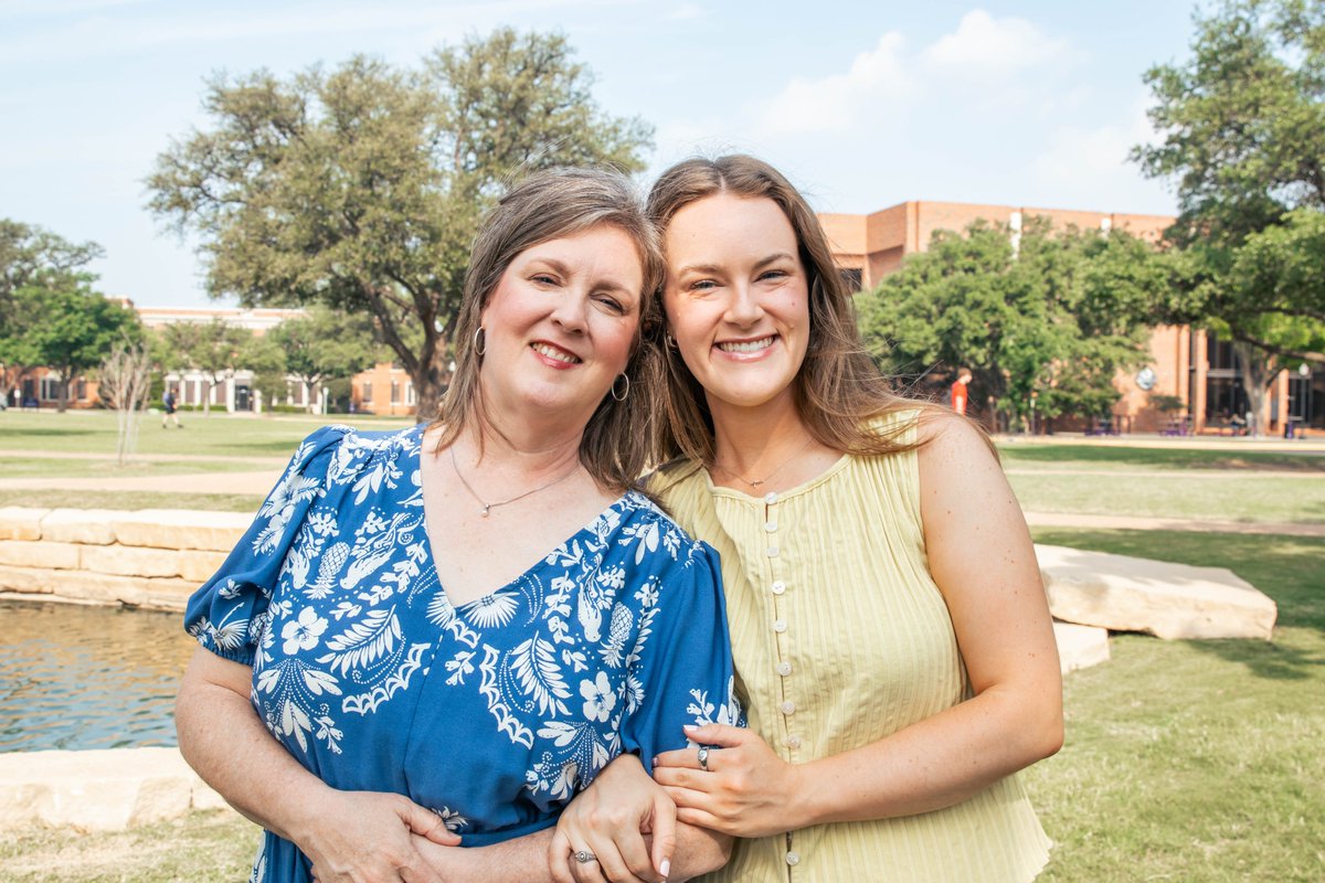 Hardin-Simmons University tweet media
