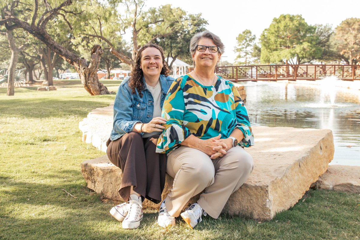 Hardin-Simmons University tweet media