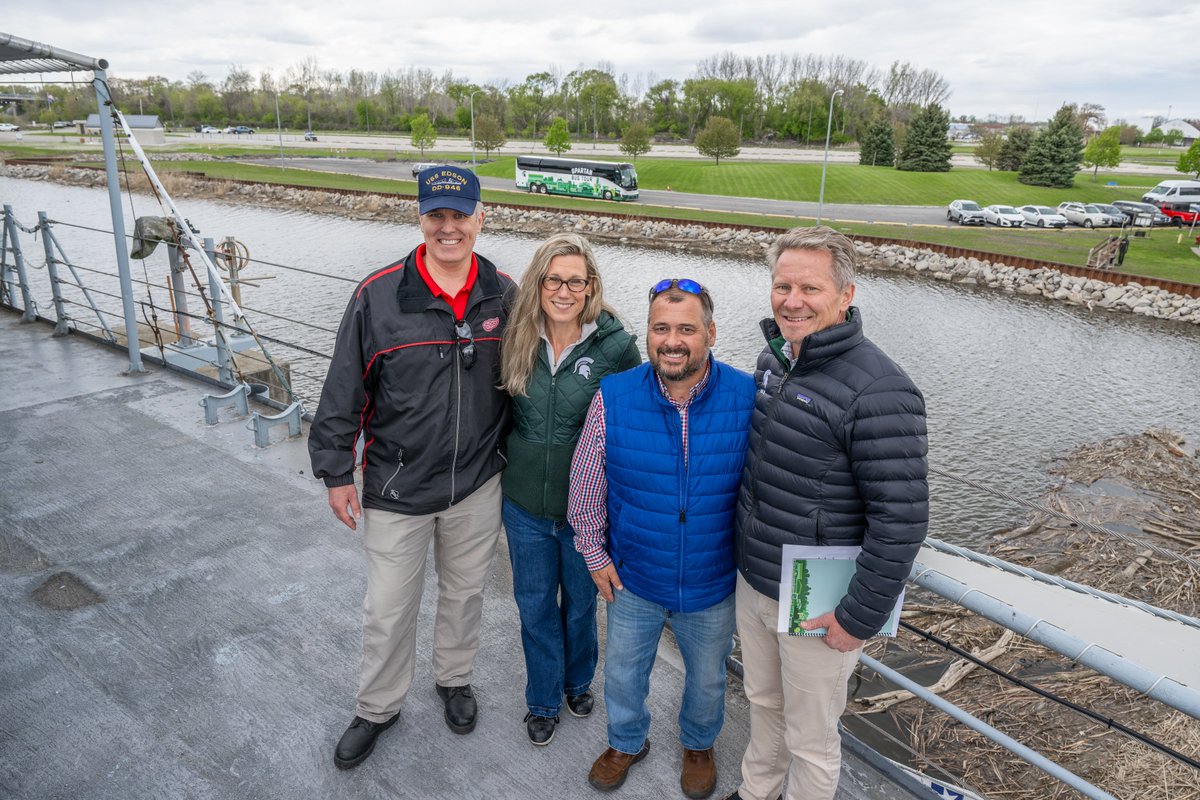 KevinGuskiewicz's tweet photo. We also visited many partners, including the Kuungana African Drum &amp; Dance Company, UAW Sitdowners Memorial Park, Flint Public Library, Bavarian Inn Lodge, Zak &amp; Mac’s Chocolate Haus, the MSU Saginaw Valley Research &amp; Extension Center and the Saginaw Valley Naval Ship Museum. https://t.co/0LcfrbsS01
