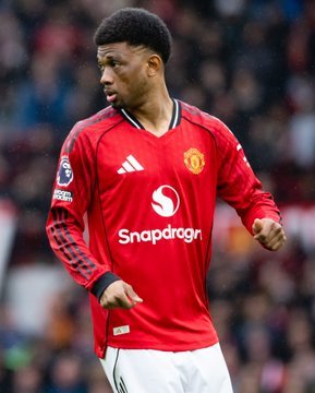 UtdDistrict's tweet photo. 🚨 | Sunderland still consider Amad a DREAM signing and would be interested in getting him if he were to leave #mufc.

Sunderland have tried several times to resign the player but United have always turned it down, but the interest is still there.  

[@MsiDouglas] https://t.co/ZrY4oe6o9k
