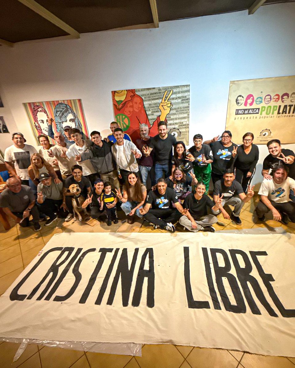 FlorLampreabe's tweet photo. Si Evita viviera, militaría por la libertad de Cristina.

#CristinaLibre ✌🏼🩷 https://t.co/QwipQ9sJBY